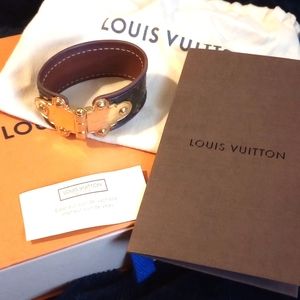 Louis Vuitton Signature Leather Bracelet 6 3/4 inches CA 1183